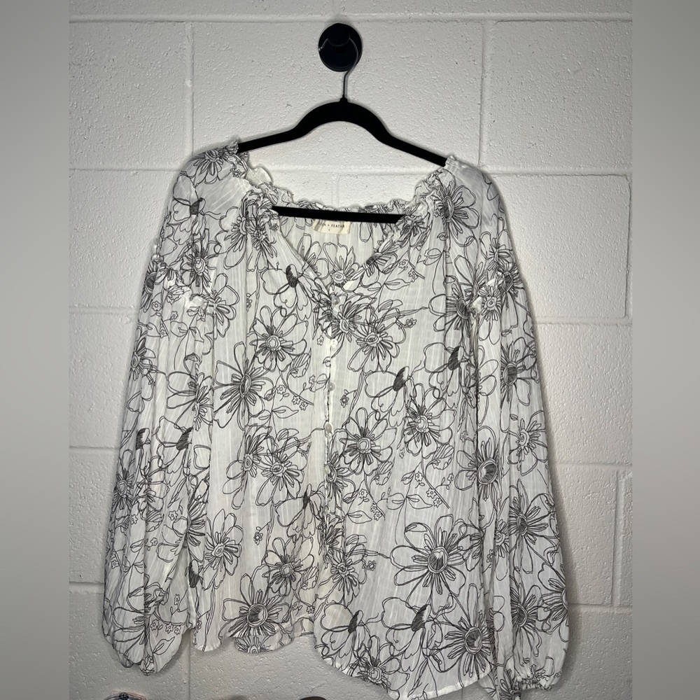 STITCH + FEATHER Women's Floral Long Sleeve Top Boho Beachy size L